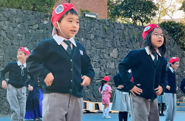小学部低学年の発表 小学部低学年の発表